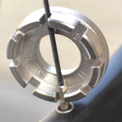 Clé à Rayon Universelle -Point Soldes cle a rayon universelle 4