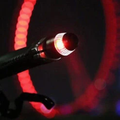 Clignotants Et Feux De Signalisation Pour Vélo Winglight 360 Fixed -Point Soldes clignotants pour velo winglight pop 5