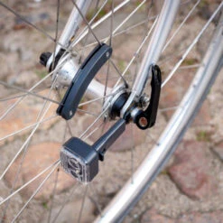 Feux Vélo Sans Piles Sur Moyeu 2 LEDs AMS Light Reelight -Point Soldes feux velo sans piles sur moyeu 2 leds ams light reelight 4