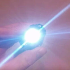 Phare Avant Vélo 300 Lumens Rechargeable USB Meteor Moon -Point Soldes phare avant velo 300 lumens rechargeable usb meteor moon 4