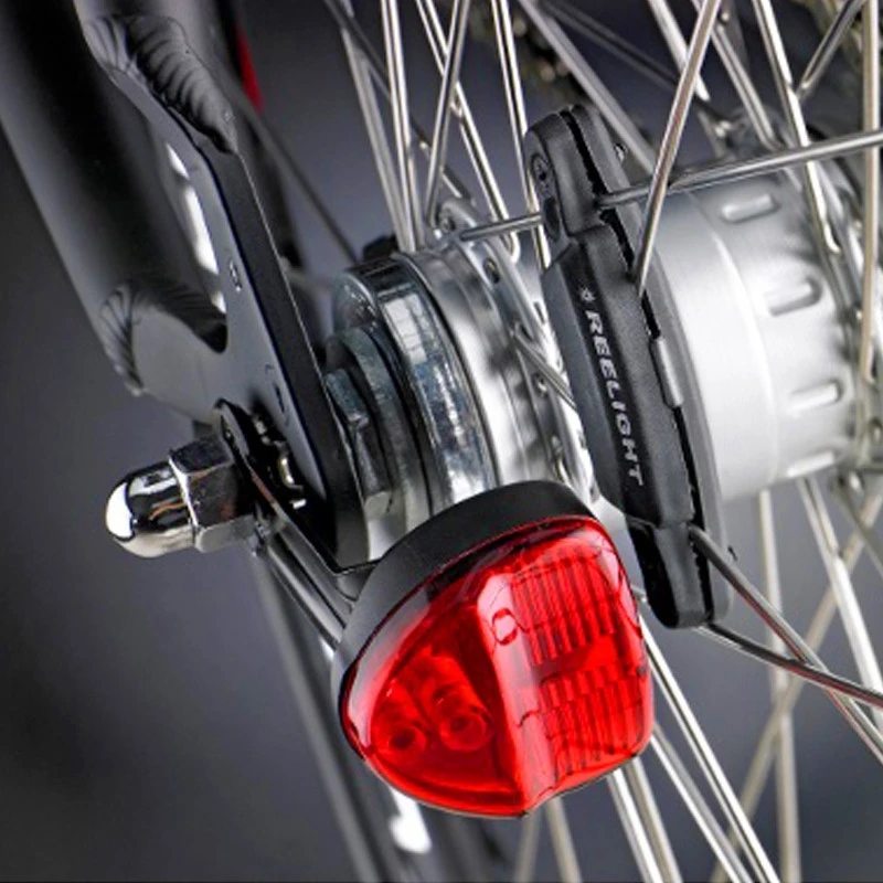 REELIGHT SL120 Feux De Signalisation Sans Piles Avec Autonomie 6 REELIGHT SL120 Feux De Signalisation Sans Piles Avec Autonomie – Image 4