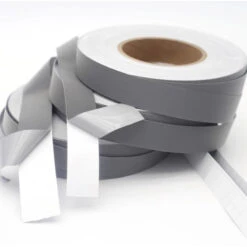 Ruban Adhésif Rétroréfléchissant Haute Visibilité -Point Soldes ruban adhesif retroreflechissant haute visibilite 1 4