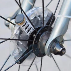 Soucoupe Lumineuse Bleu Pour Roue De Vélo -Point Soldes soucoupe lumineuse bleu pour roue de velo 4