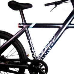 Stickers Réfléchissants Pour Cadre De Vélo Motif Louvre Will.B -Point Soldes stickers reflechissants pour cadre de velo motif louvre willb 3